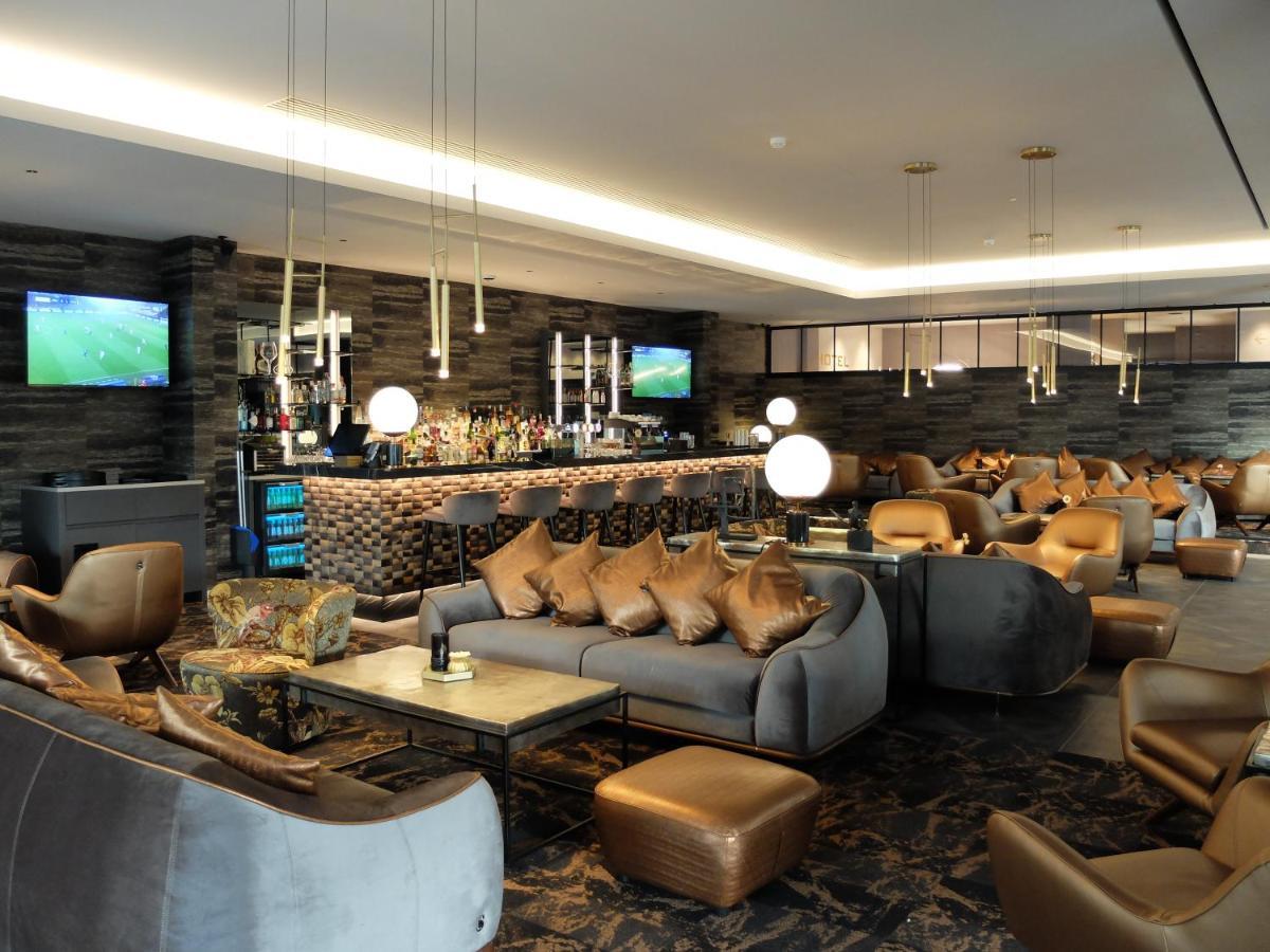 Hotel Restaurant Van Der Valk Nivelles-Sud Exterior foto