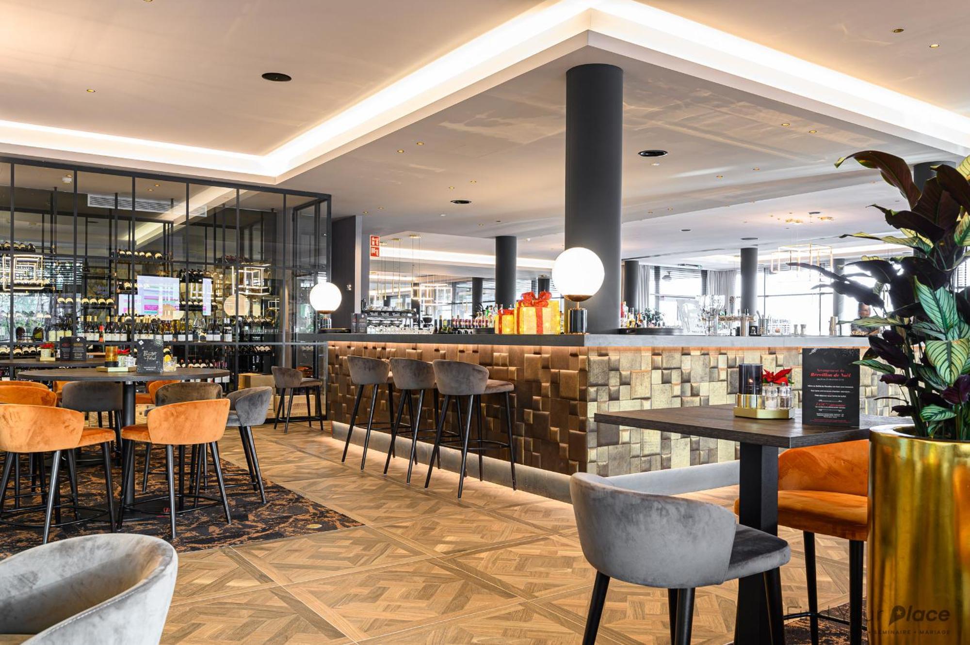 Hotel Restaurant Van Der Valk Nivelles-Sud Exterior foto